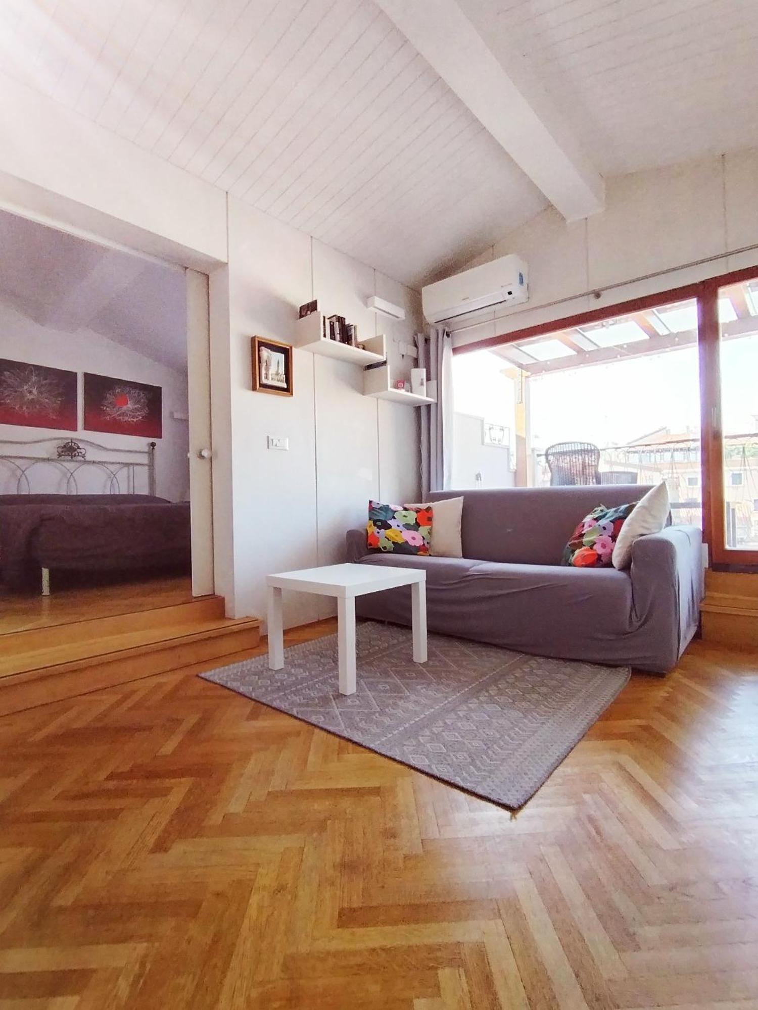Residenza Tiziana Venezia Apartment Bagian luar foto